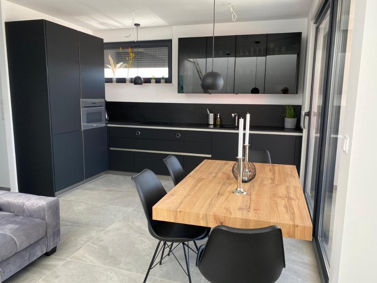 Ferienwohnung Penthouse Maus Trogir Exterior foto